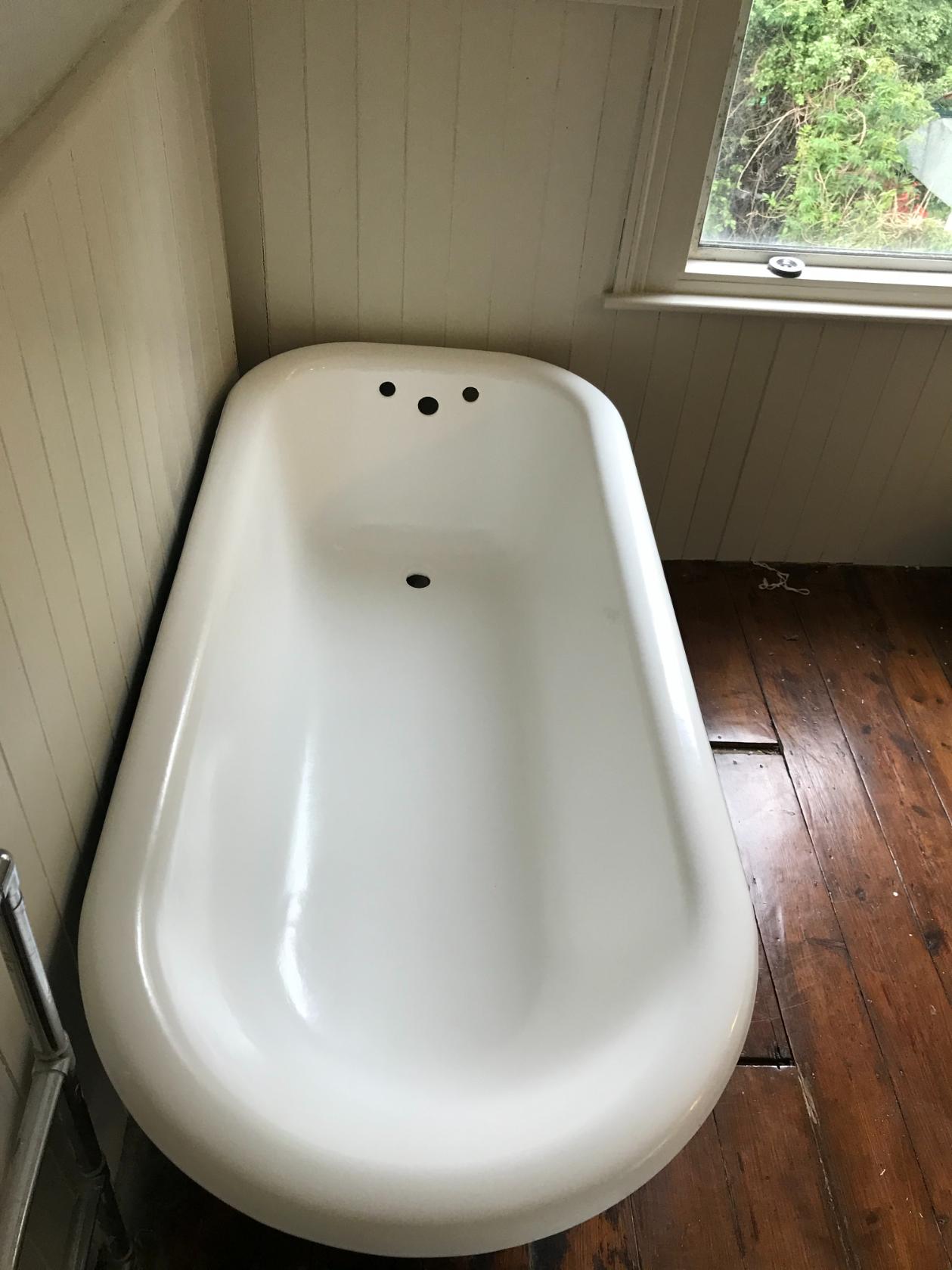 Professional bath repair service